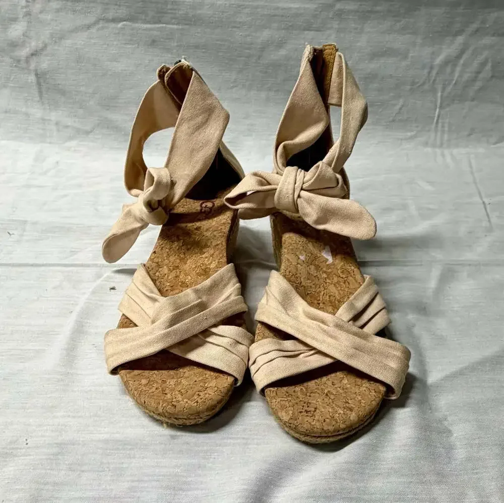 UGG Women's Traci Cream Knotted Ankle Strap Espadrille Wedge Sandal Size 6